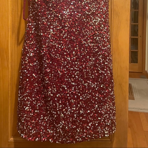 Scala size 6 red with silver sequin semi formal dress - Picture 2 of 3